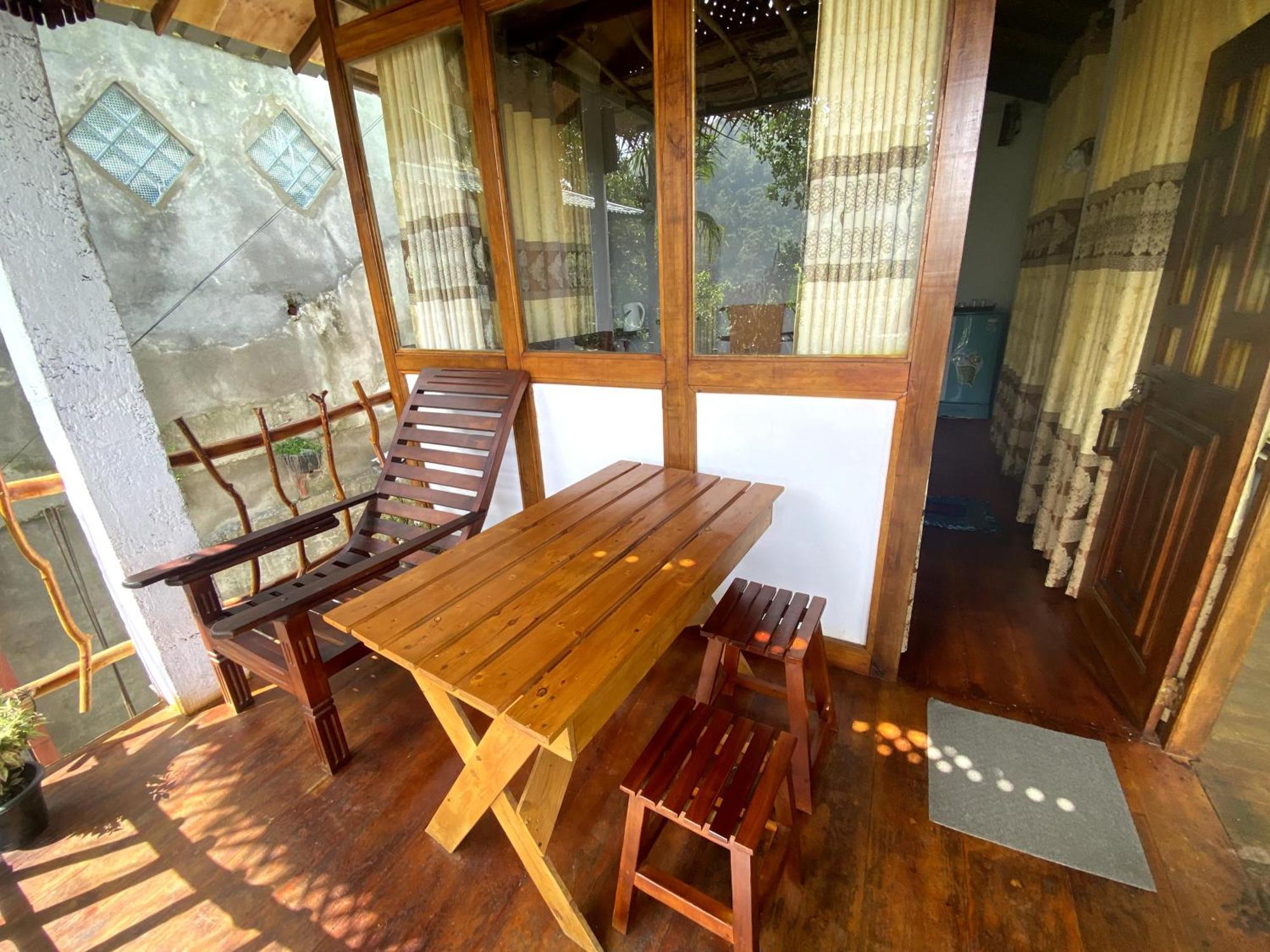 אלה Mid Scenery Home Stay מראה חיצוני תמונה