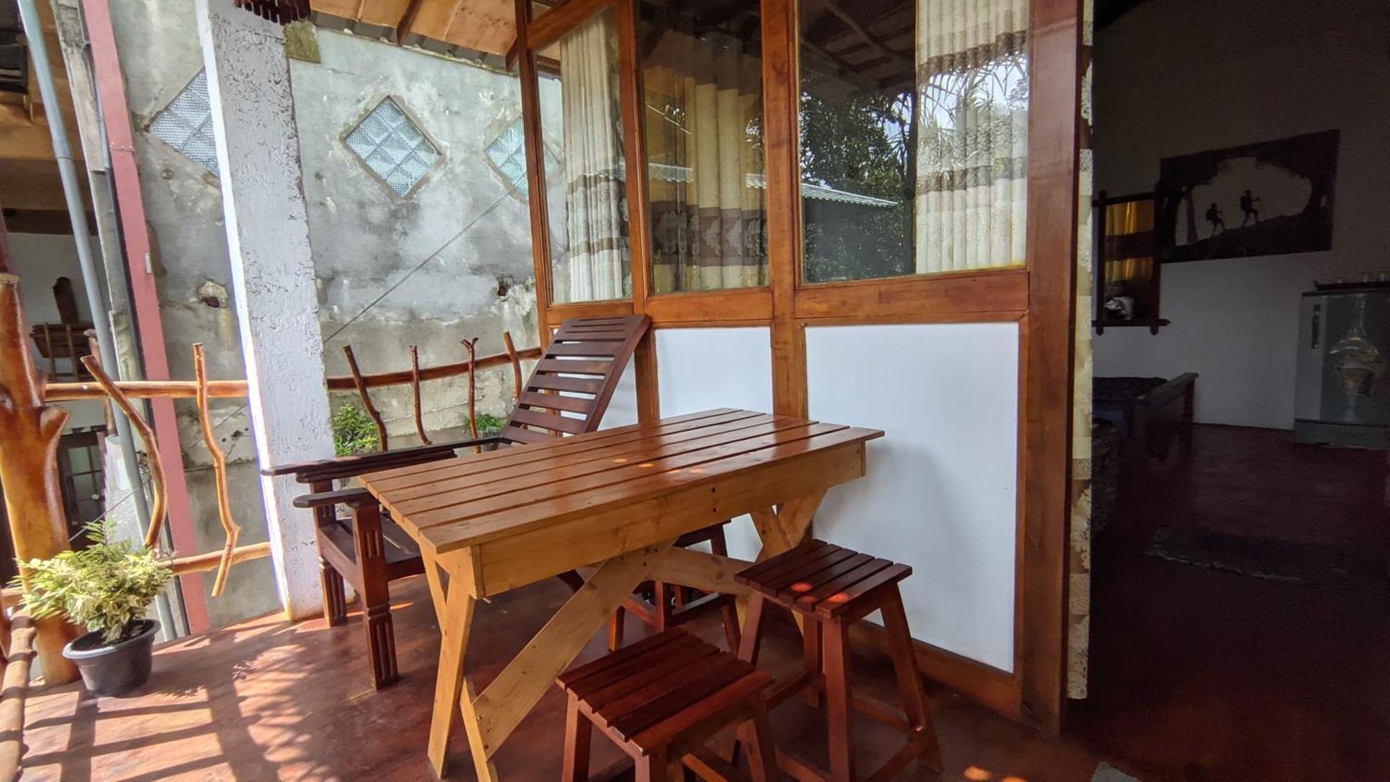 אלה Mid Scenery Home Stay מראה חיצוני תמונה